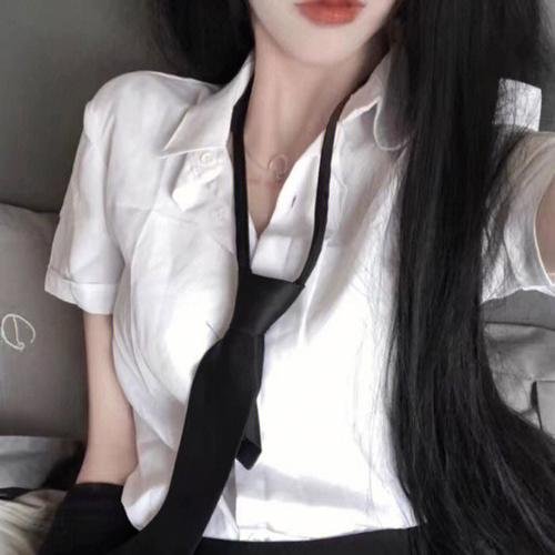 贫穷恋人编年史